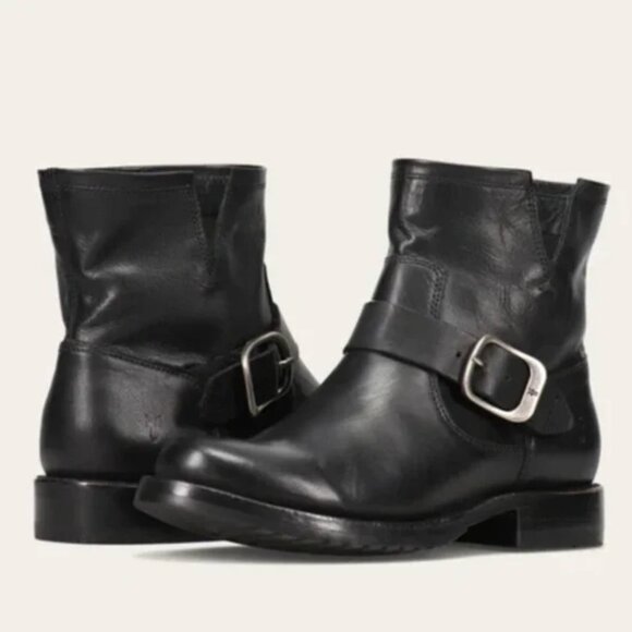 Frye Veronica Leather Flex Ankle Bootie Black Buckle Pull On Moto Women's 5.5B - Picture 1 of 12